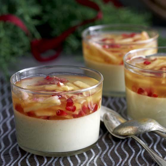 Kardemoni pannacotta ananassi ja granaatõunaga