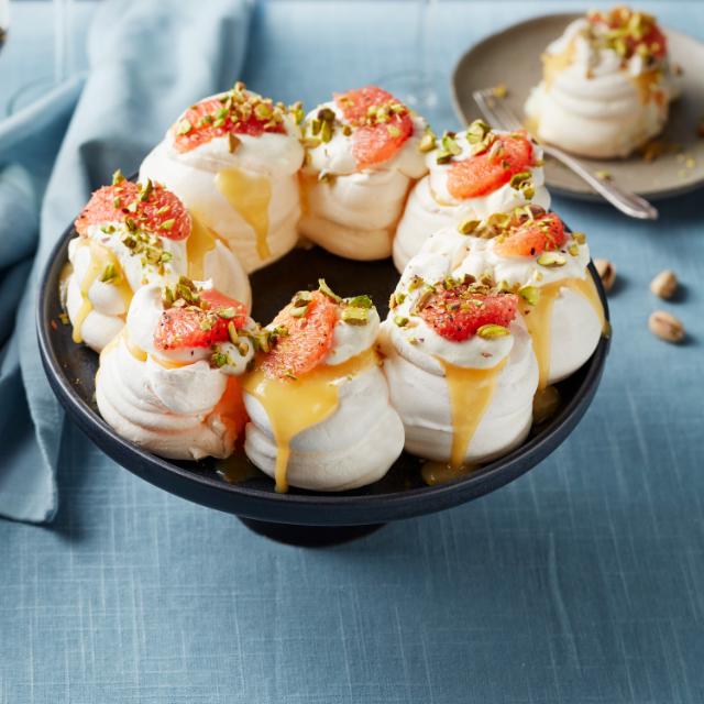 Pavlova greibikreemiga