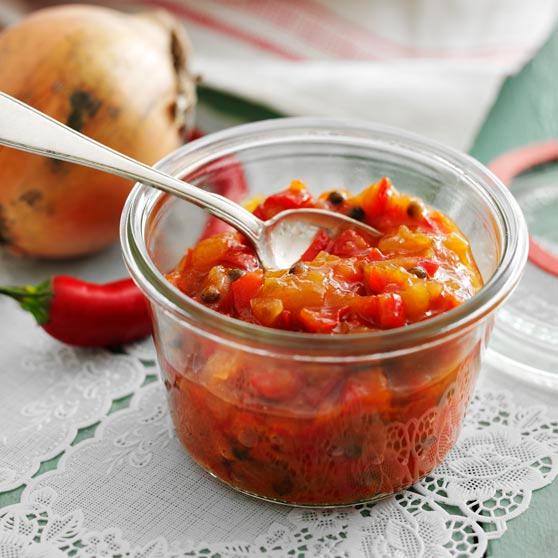 Paprika-sibula tšatni